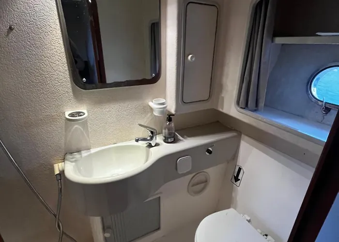 Hotel en barco El Yate De Luces Vigo